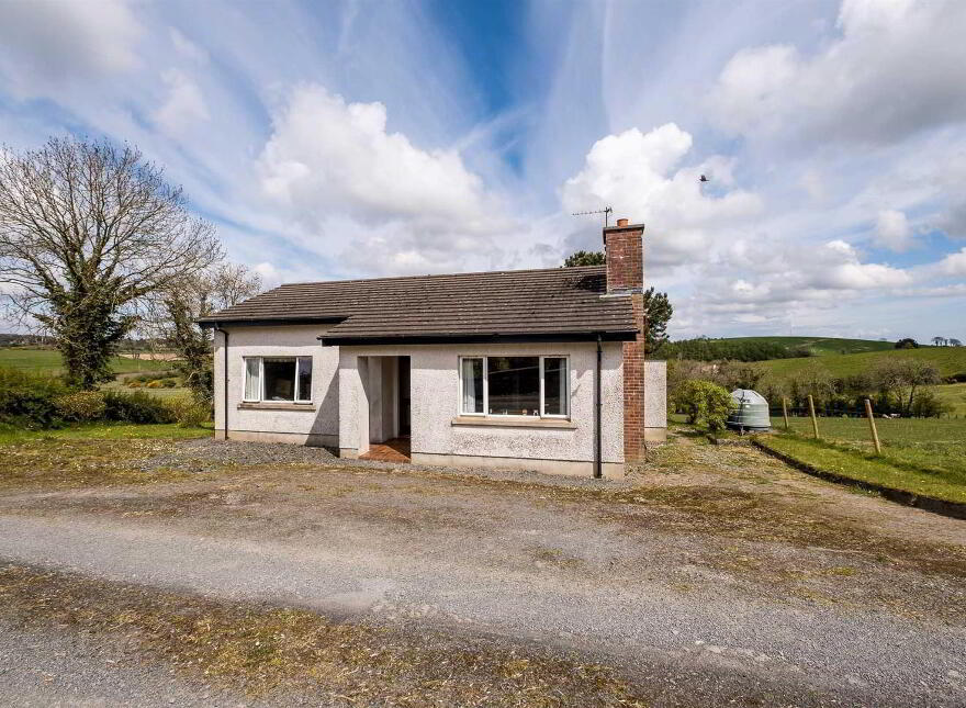 43 & 43a Peartree Road, Saintfield, BT24 8YB