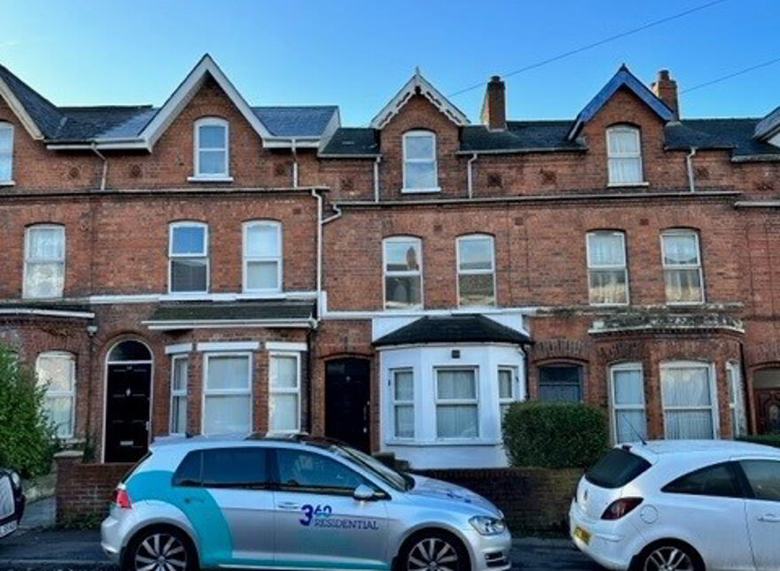 16 Tates Avenue, Belfast, BT9 7BY