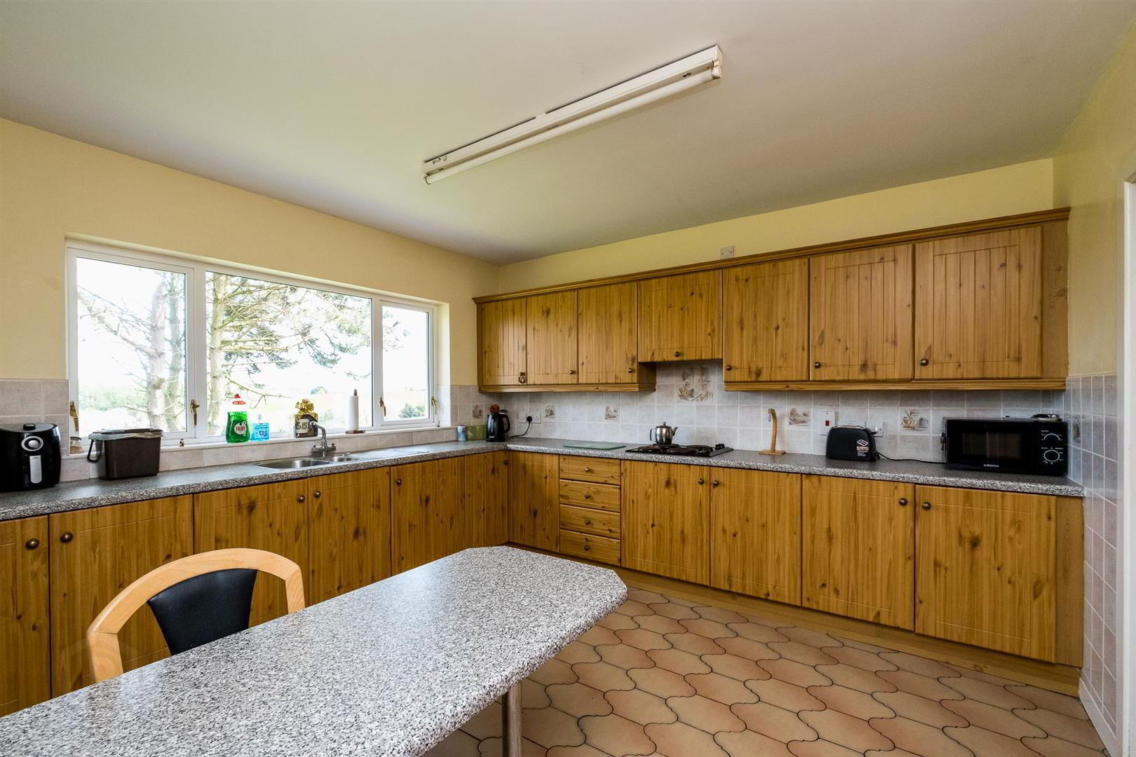 43 & 43a Peartree Road 26 of 30