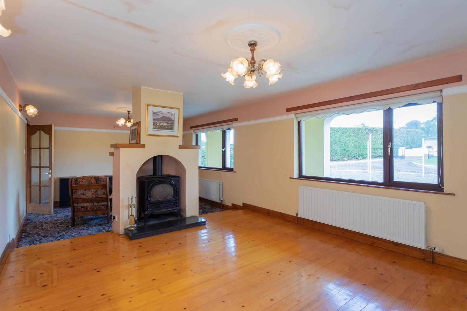 81 Castlewellan Road 7 of 22